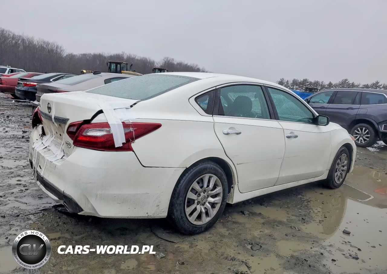2018 Nissan Altima 2.5 S VIN:1N4AL3AP6JC196458 - 3