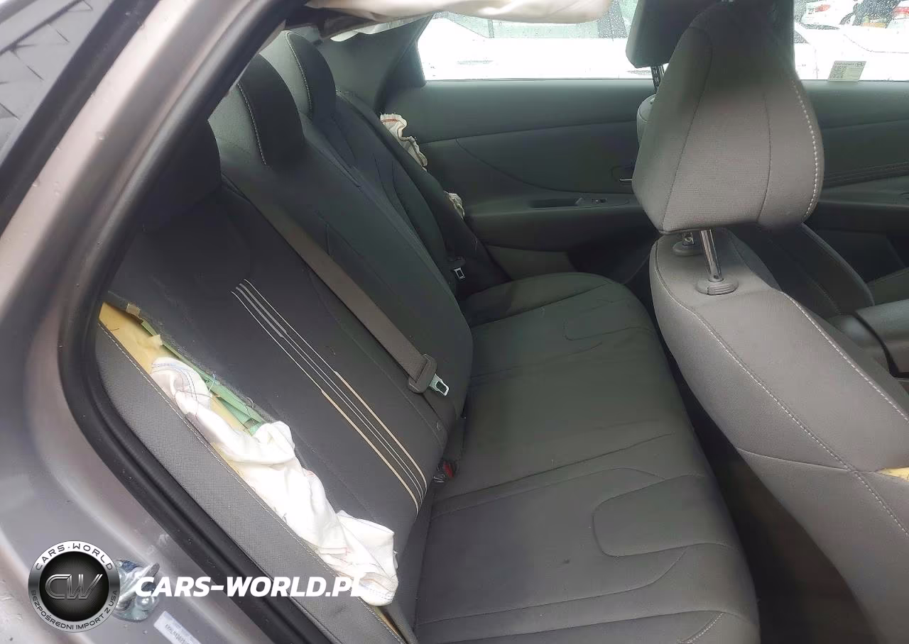 2025 Hyundai Elantra Sel Sport VIN:KMHLM4DG2SU986347 - 10