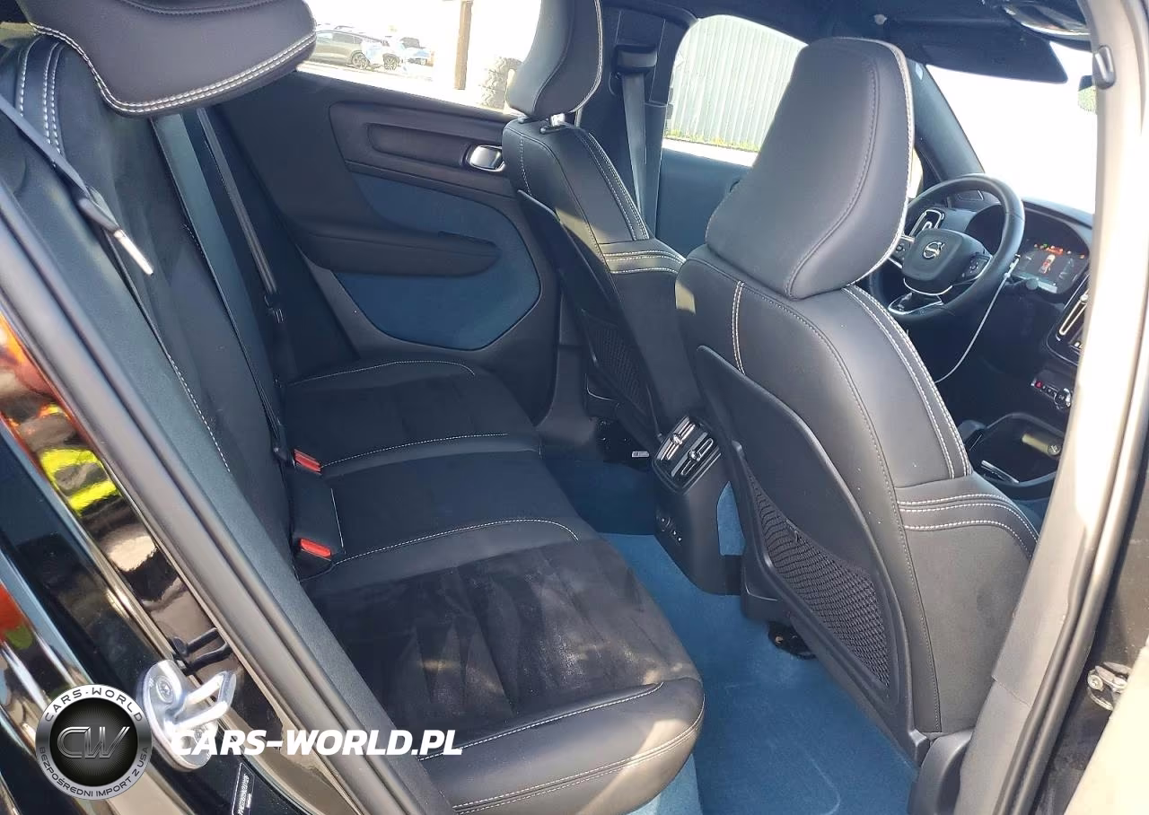 2022 Volvo C40 P8 Recharge Ultimate VIN:YV4ED3GB9N2001126 - 11