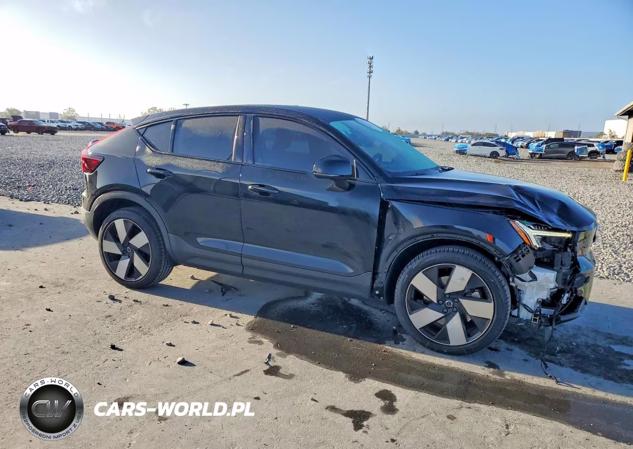 2022 Volvo C40 P8 Recharge Ultimate VIN:YV4ED3GB9N2001126 - 4