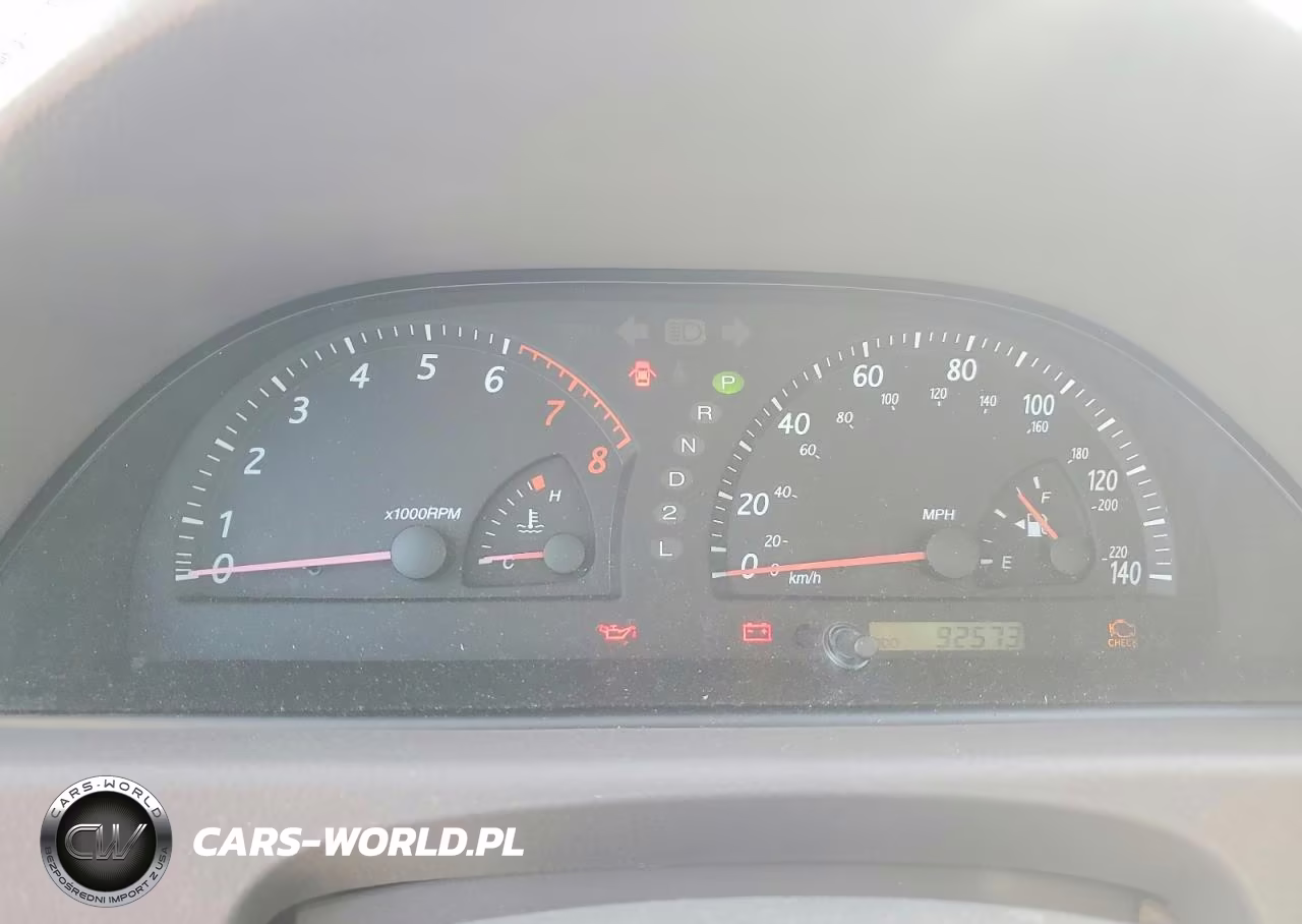 2004 Toyota Camry Le VIN:4T1BE32K74U263333 - 9