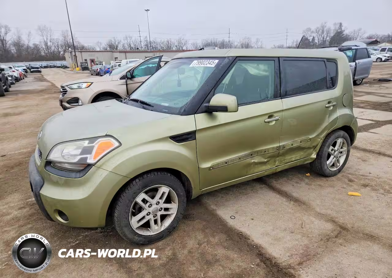 2011 Kia Soul +