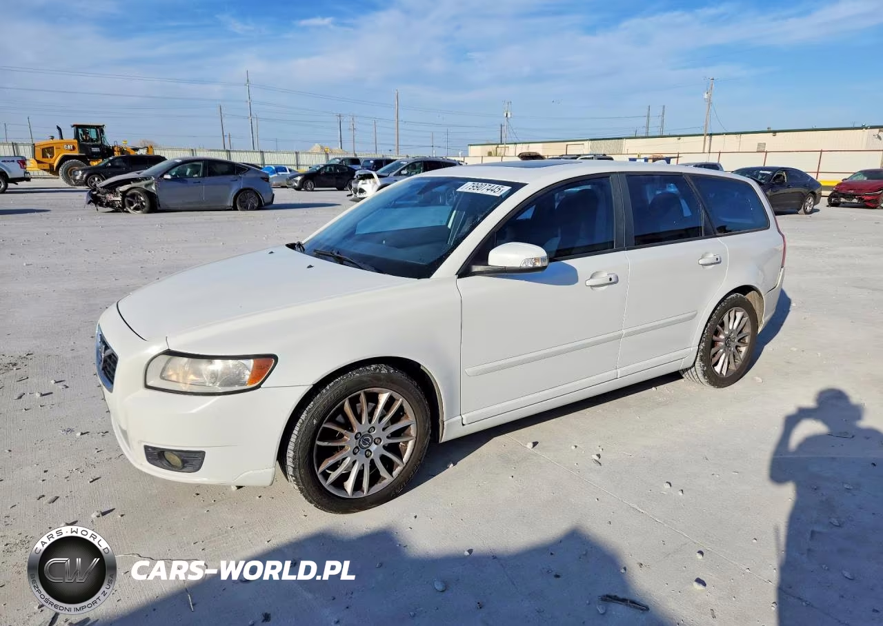 2011 Volvo V50 T5