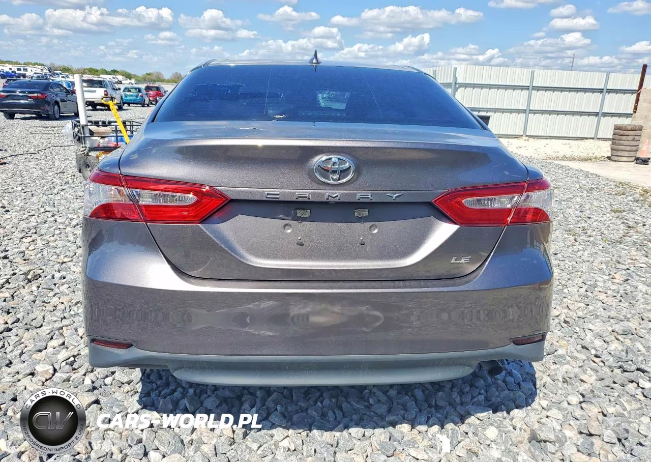 2020 Toyota Camry Le VIN:4T1L11AK4LU913207 - 6