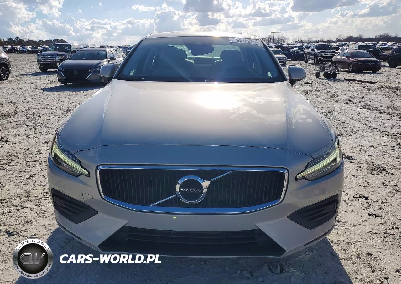 2020 Volvo S60 T5 Momentum VIN:7JR102FK6LG039634 - 5