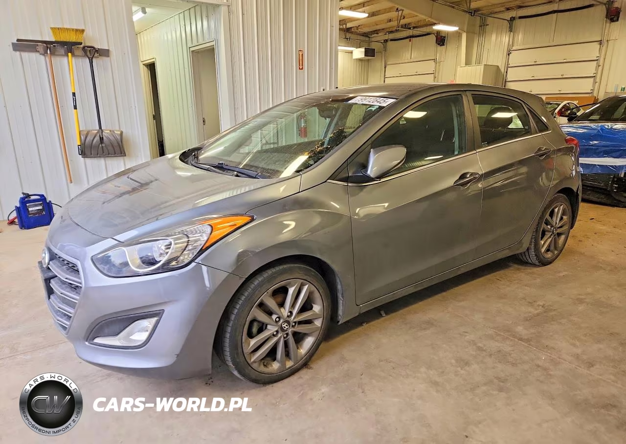 2016 Hyundai Elantra Gt Base – zdjęcie 1 z 12