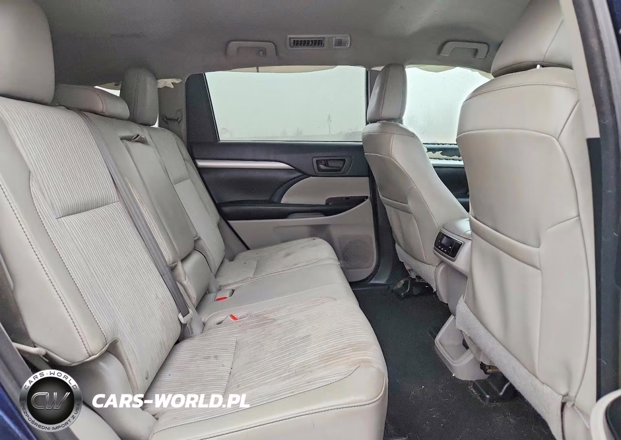2016 Toyota Highlander Le Plus VIN:5TDBKRFH2GS226164 - 11