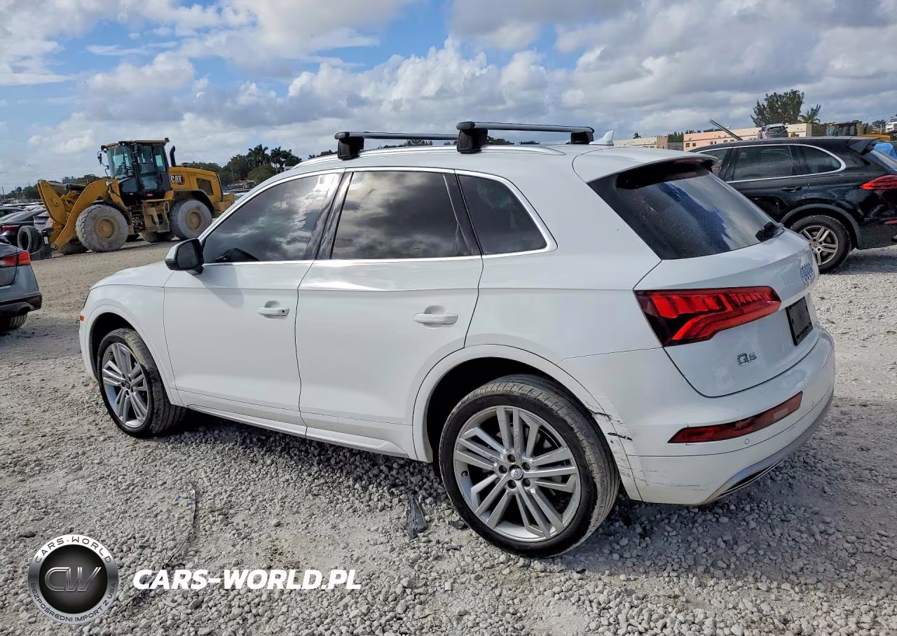 2020 Audi Q5 Premium Plus VIN:WA1BNAFY5L2085076 - 2