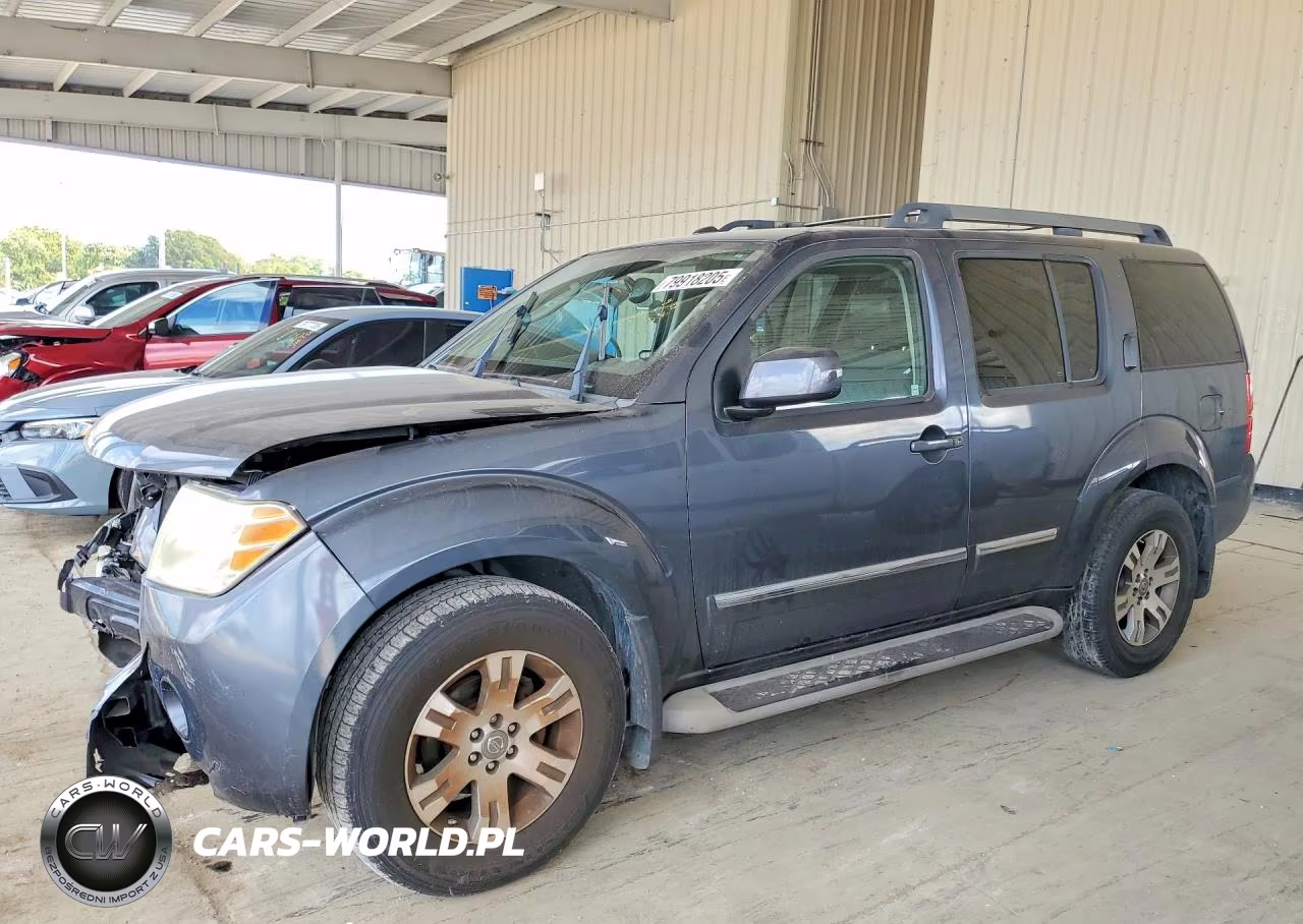 2012 Nissan Pathfinder S