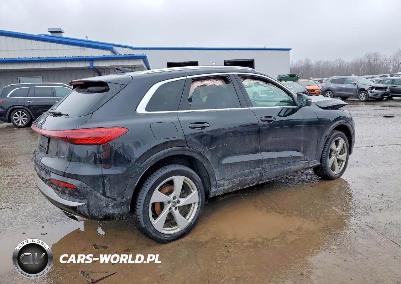 2025 Audi Q5 Premium Plus VIN:WA12AAGU6S2014216 - 3