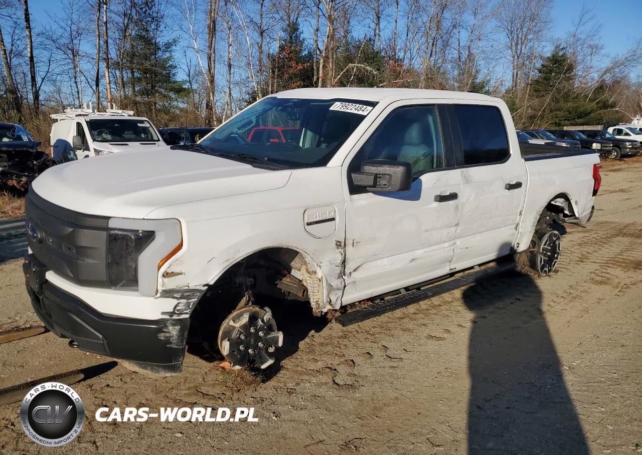 2022 Ford F150 Lightning Pro – zdjęcie 1 z 12