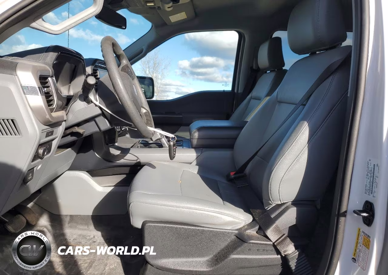 2022 Ford F150 Lightning Pro VIN:1FTVW1EL1NWG11432 - 7