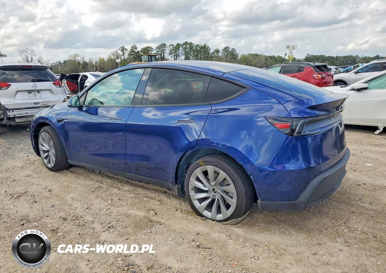 2026 Tesla Model Y VIN:7SAYGDEE9TA457289 - 2