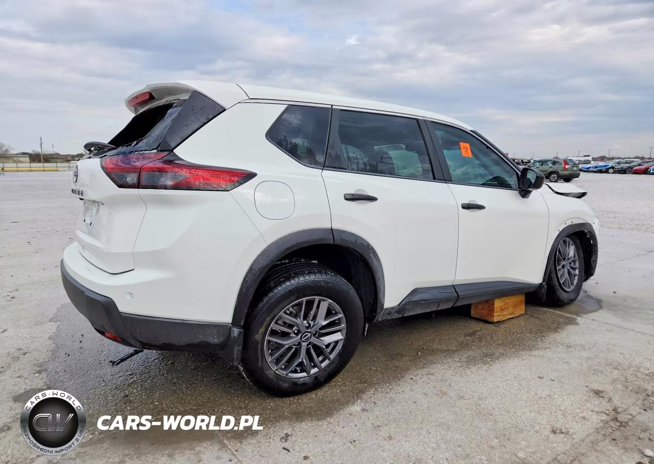 2026 Nissan Rogue S VIN:5N1BT3AA9TC720680 - 3