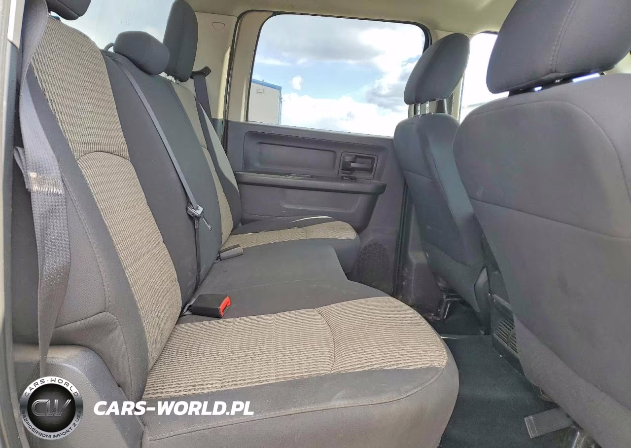 2011 Dodge Ram 2500 VIN:3D7TT2CT5BG618490 - 10
