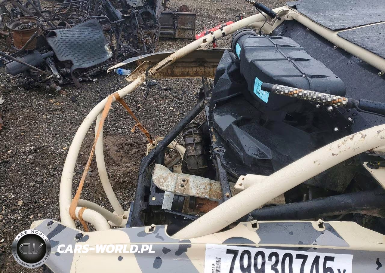 2021 Can-Am Maverick X3 Utility Vehicle VIN:3JBVJAW40MK000357 - 6