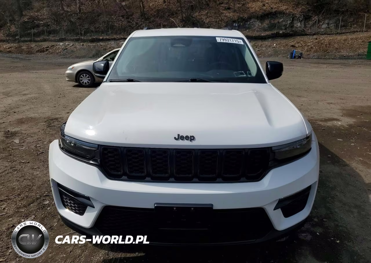 2023 Jeep Grand Cherokee VIN:1C4RJHBG6PC518121 - 5