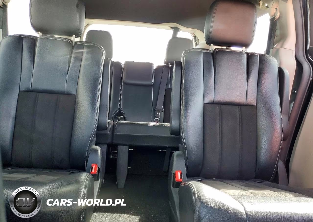 2019 Dodge Grand Caravan Sxt VIN:2C4RDGCG0KR694288 - 10