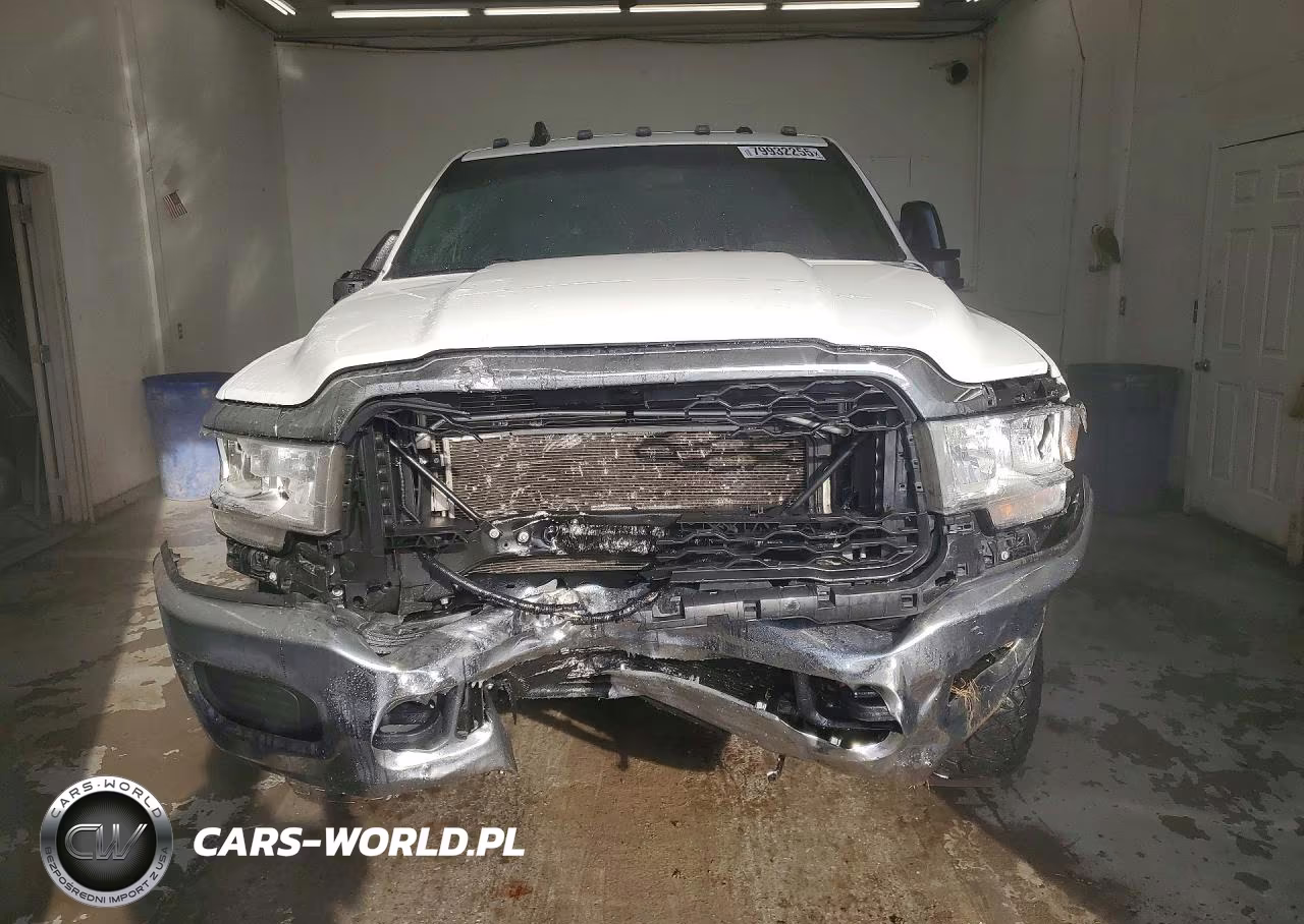 2024 Ram 2500 Tradesman VIN:3C6UR5CL2RG179412 - 5
