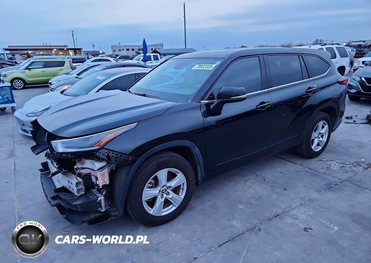 2021 Toyota Highlander Le