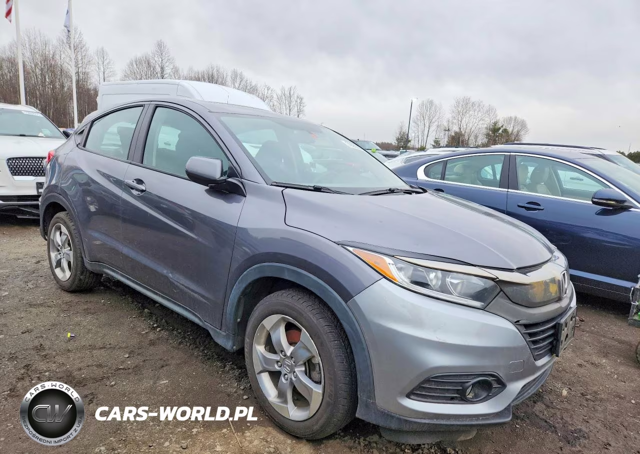 2021 Honda Hr-V Lx VIN:3CZRU6H31MM737637 - 4