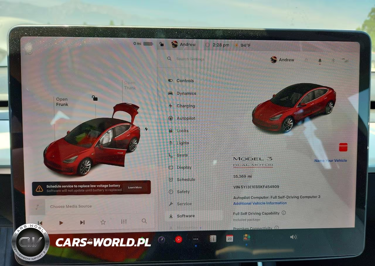 2019 Tesla Model 3 VIN:5YJ3E1EB5KF454909 - 9