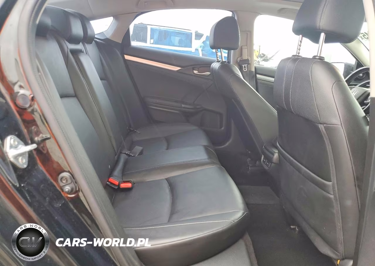 2018 Honda Civic Touring VIN:JHMFC1F90JX005896 - 10