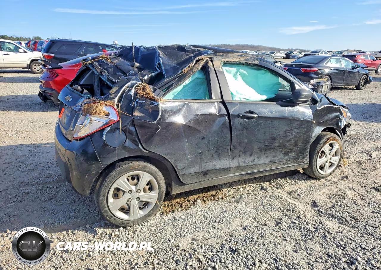2021 Chevrolet Spark Ls VIN:KL8CB6SA8MC701379 - 3