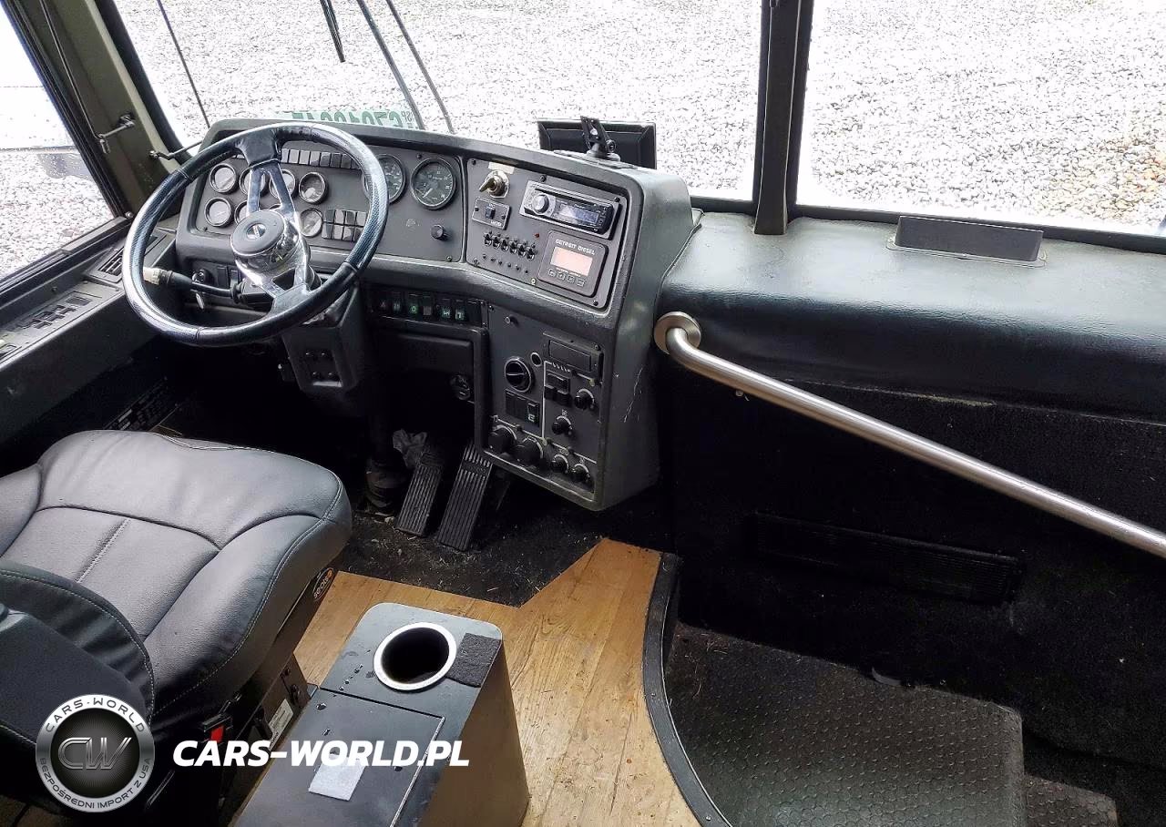1998 Prevost Rv VIN:2PCE33497W1026308 - 5