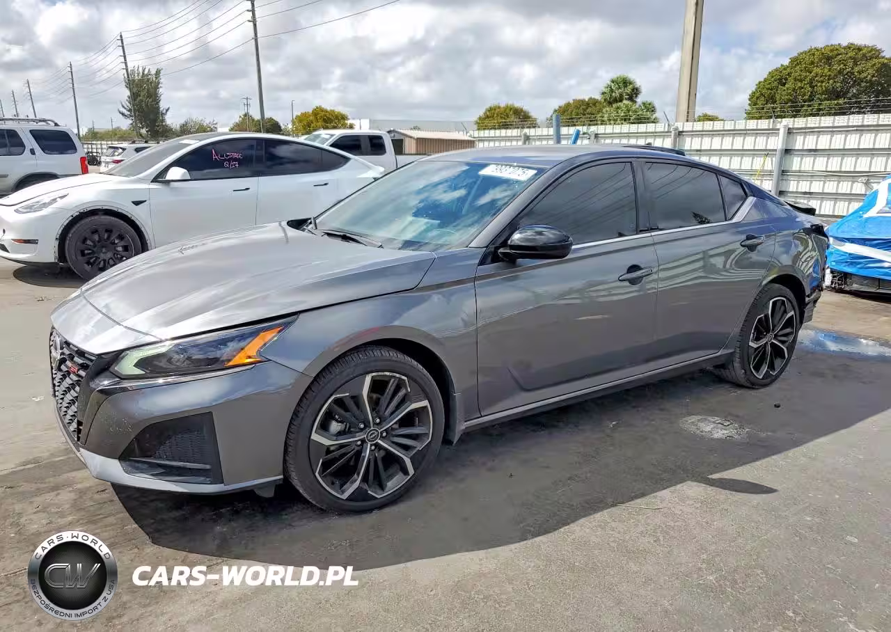 2024 Nissan Altima 2.5 Sr