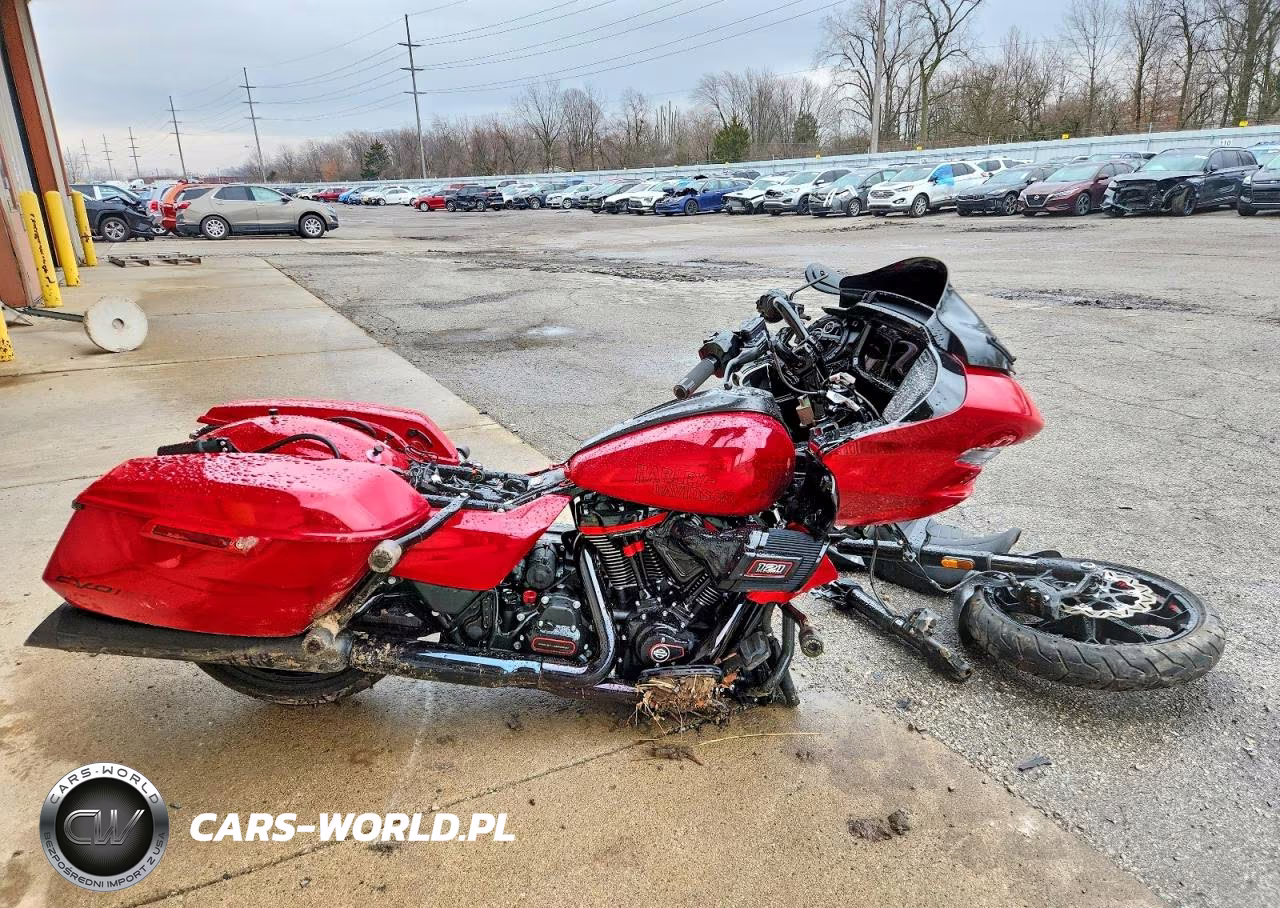 2025 Harley Davidson Fltrxstse