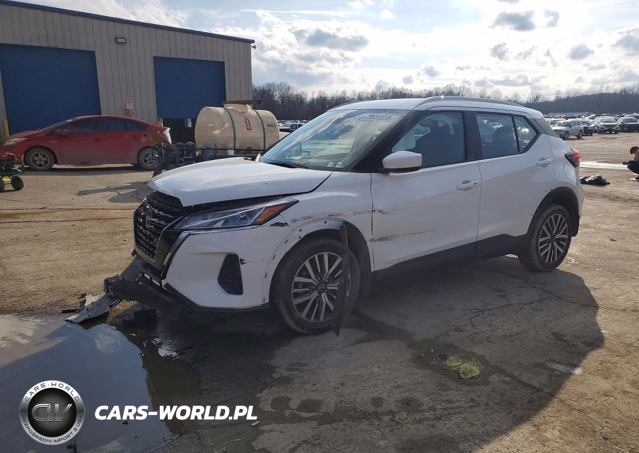 2023 Nissan Kicks Sv