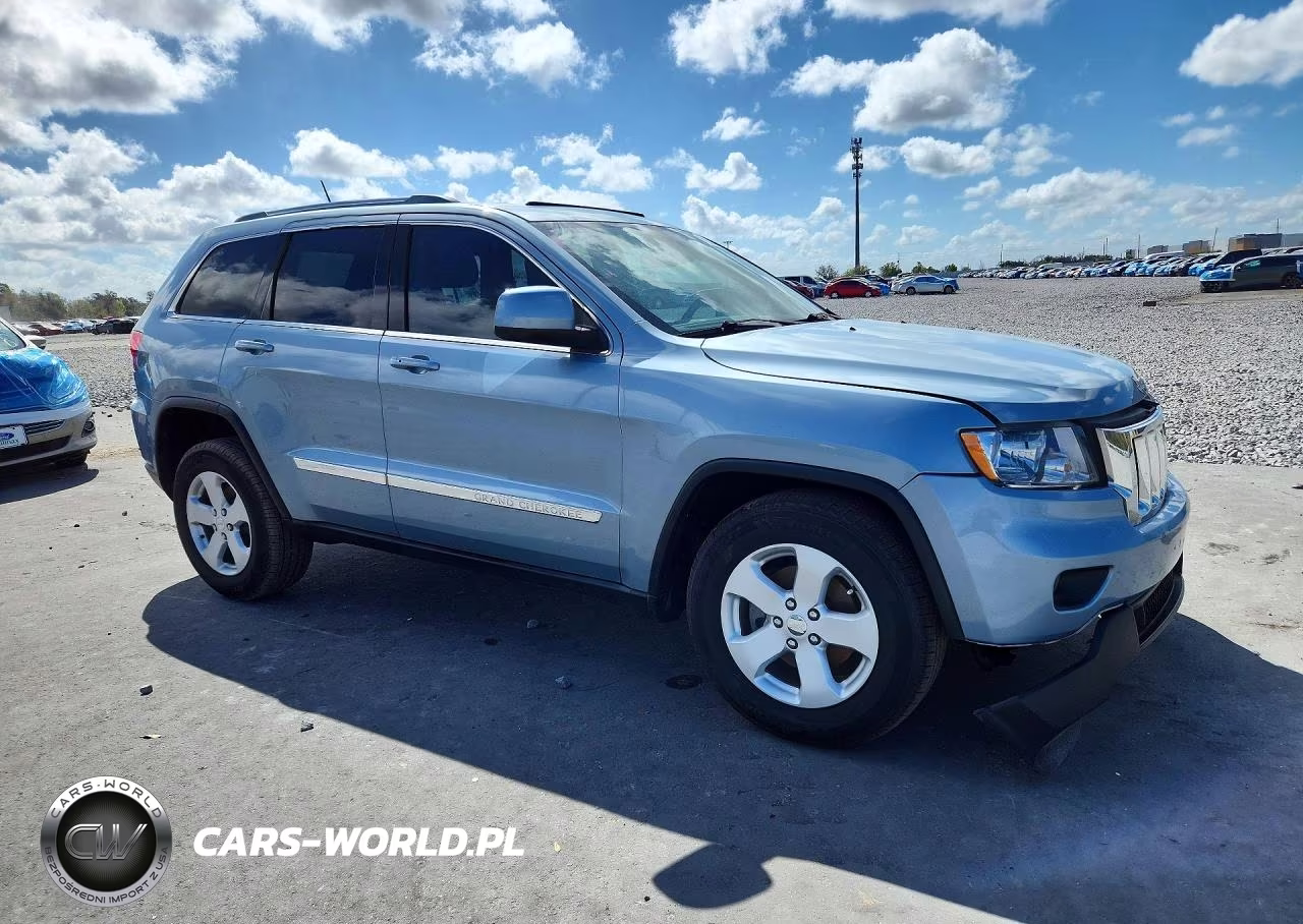 2012 Jeep Grand Cherokee Laredo VIN:1C4RJEAG1CC223065 - 4