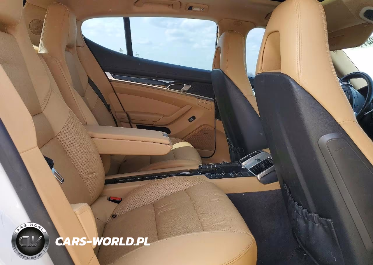 2016 Porsche Panamera 2 VIN:WP0AA2A70GL004471 - 10