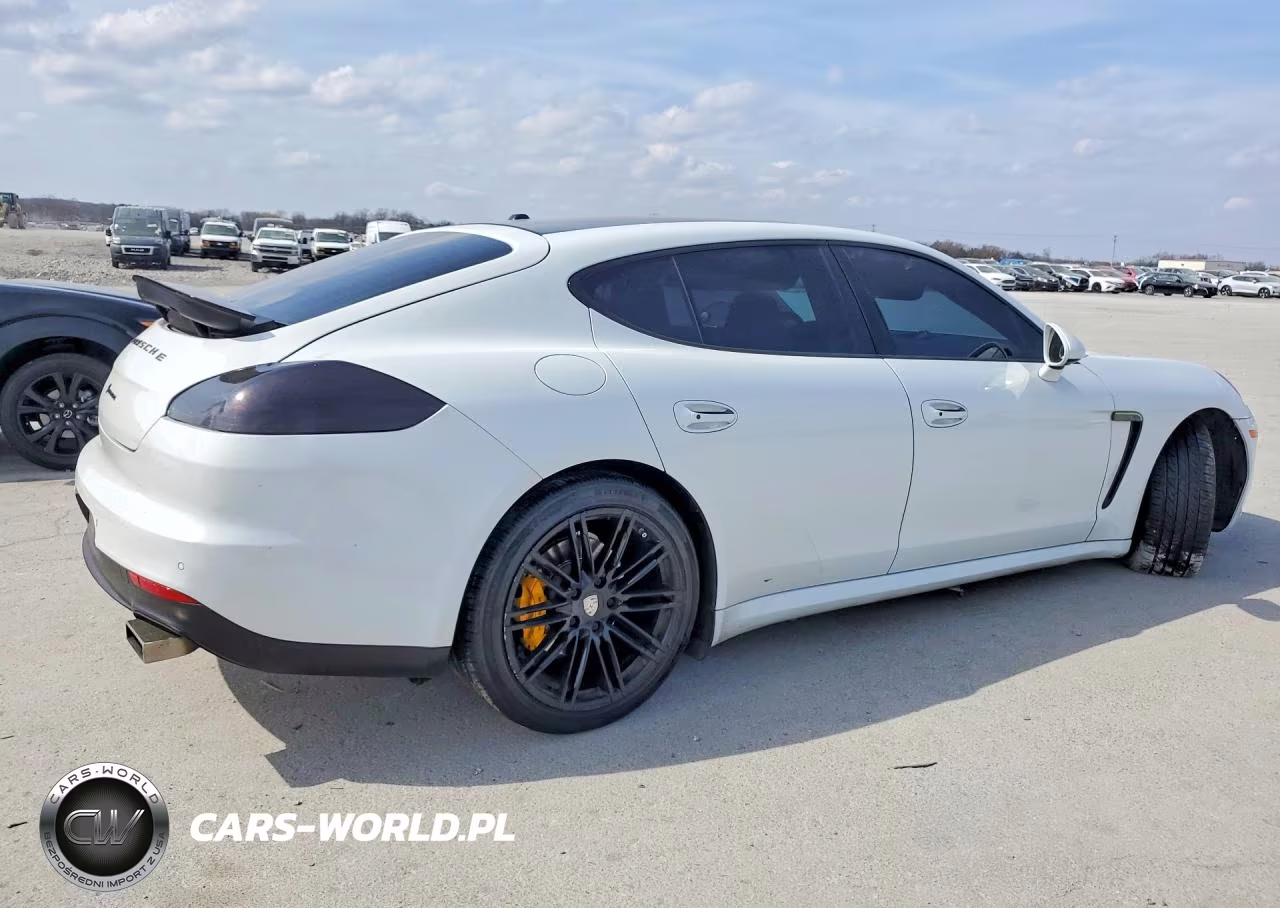 2016 Porsche Panamera 2 VIN:WP0AA2A70GL004471 - 3