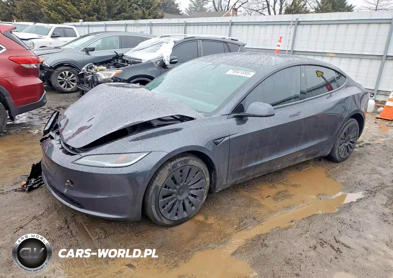 2025 Tesla Model 3