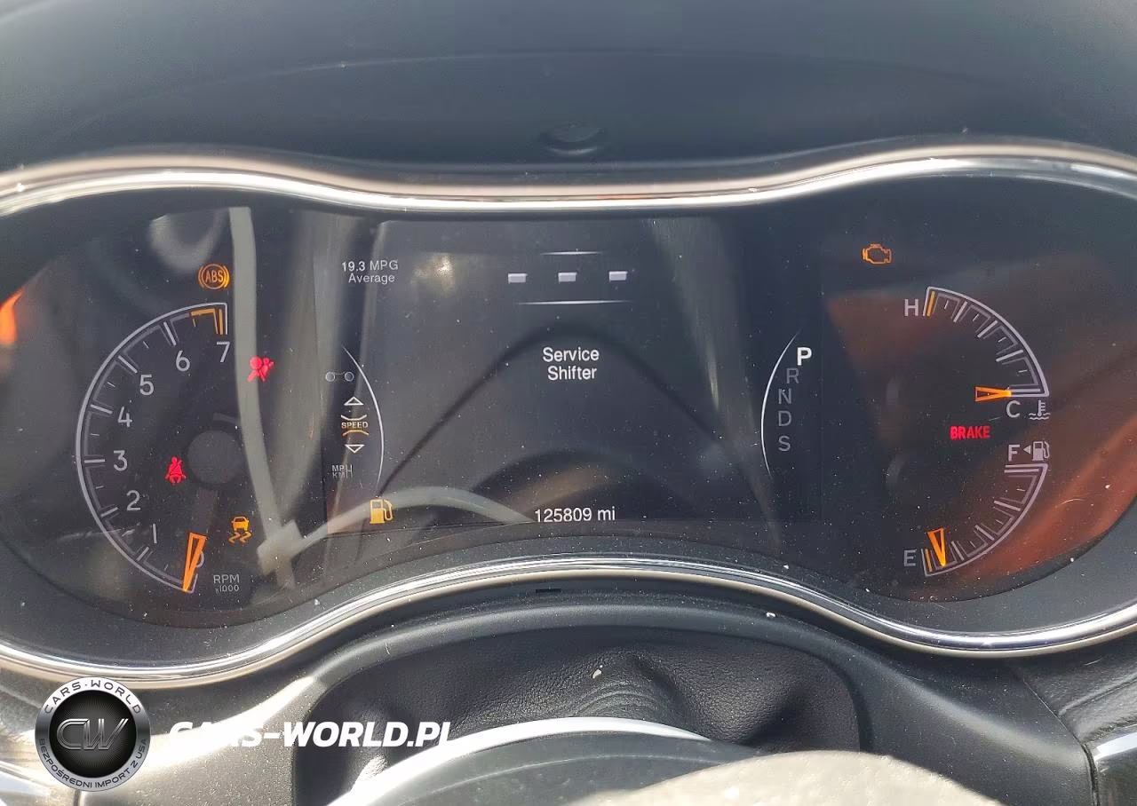 2014 Jeep Grand Cherokee Overland VIN:1C4RJFCGXEC210725 - 9