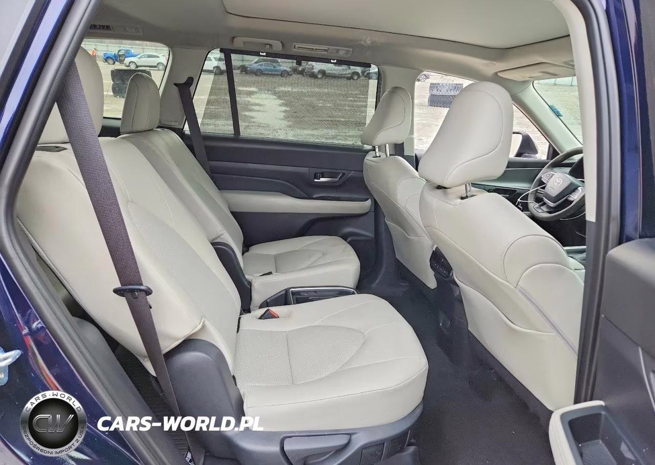 2025 Toyota Grand Highlander Hybrid Xle VIN:5TDACAB57SS058777 - 11