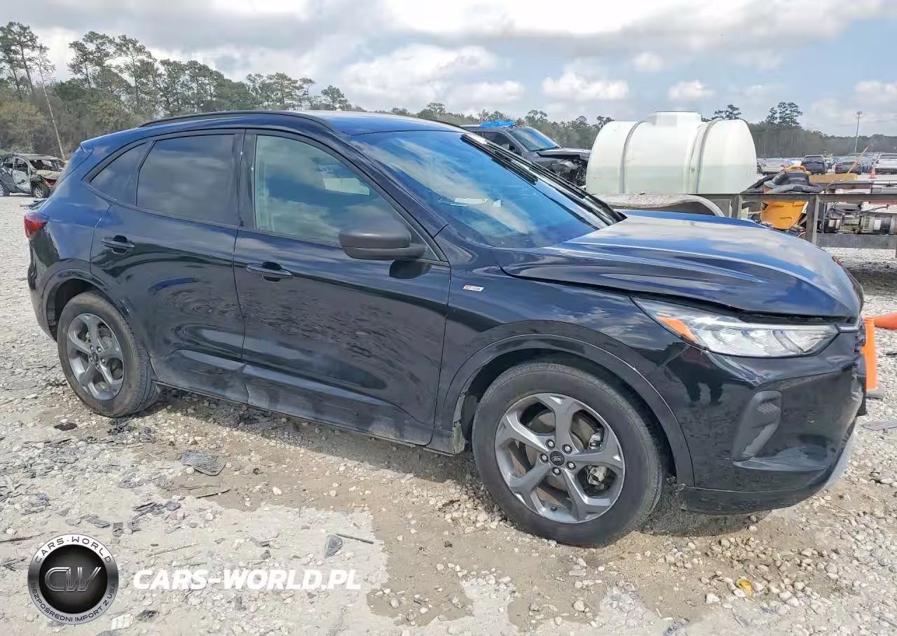 2023 Ford Escape St Line VIN:1FMCU0MN9PUB32163 - 4