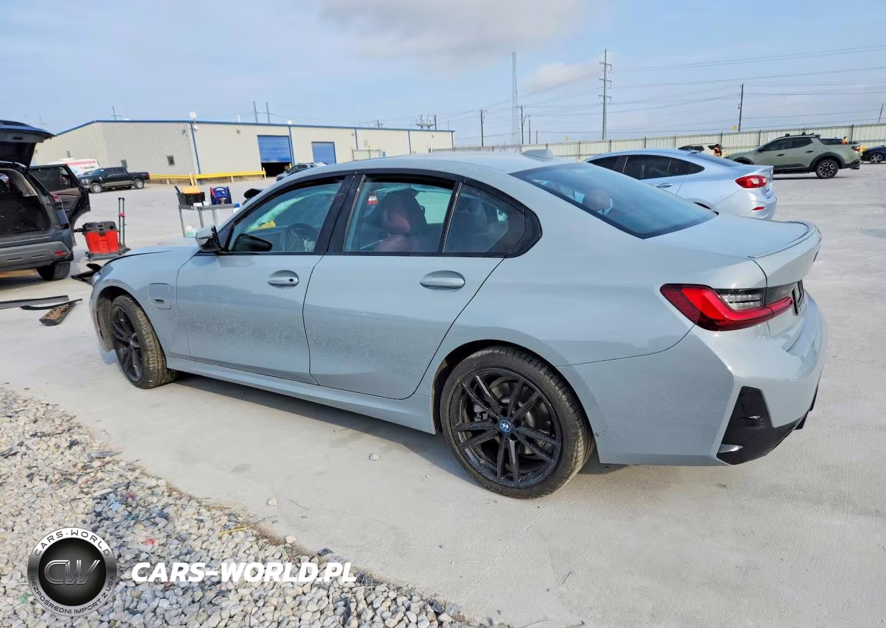 2023 BMW 330E VIN:3MW39FF03P8C97629 - 2