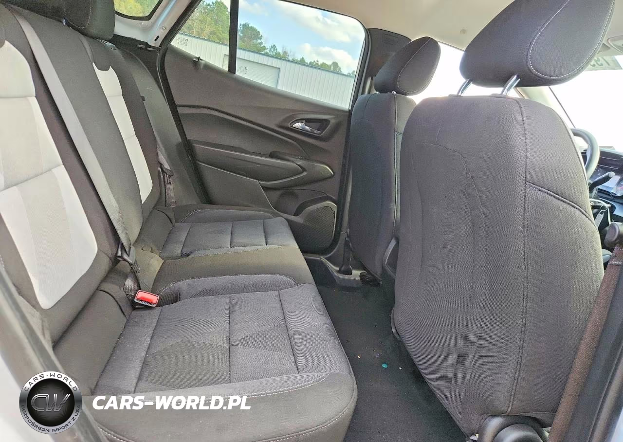 2025 Chevrolet Trax Ls VIN:KL77LFEP2SC242186 - 10