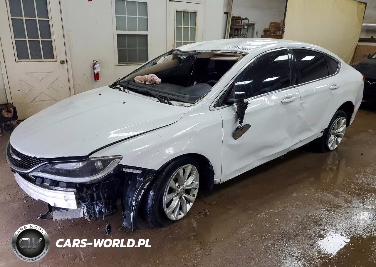 2015 Chrysler 200 C – zdjęcie 1 z 12