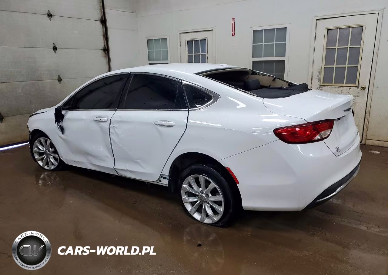 2015 Chrysler 200 C VIN:1C3CCCCB1FN559513 - 2