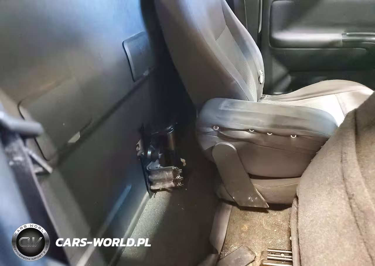 2012 Chev Colorado VIN:1GCCSBF9XC8140121 - 10