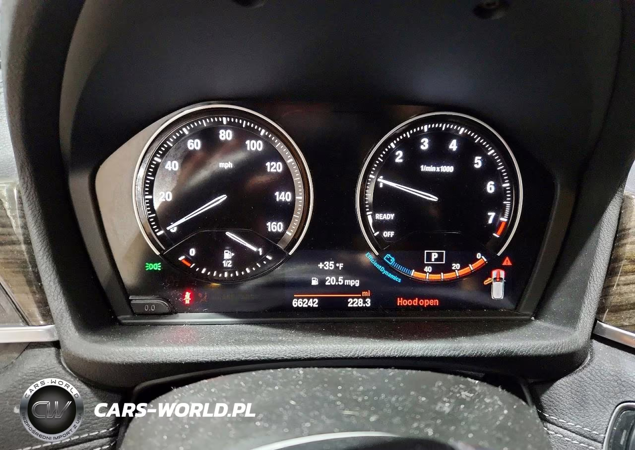 2018 BMW X2 xDrive28I VIN:WBXYJ5C31JEF77178 - 9
