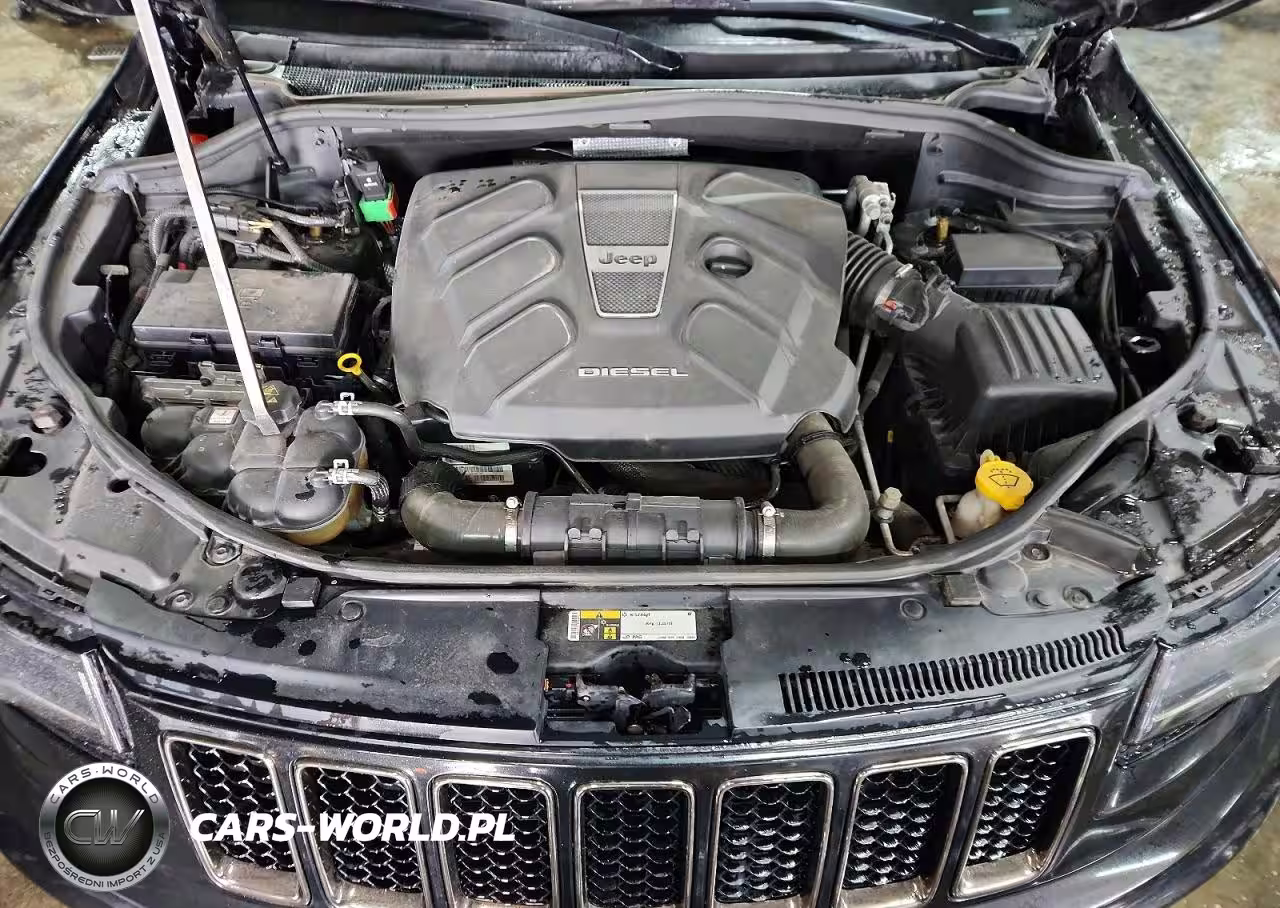 2016 Jeep Grand Cherokee Overland VIN:1C4RJFCMXGC454867 - 12