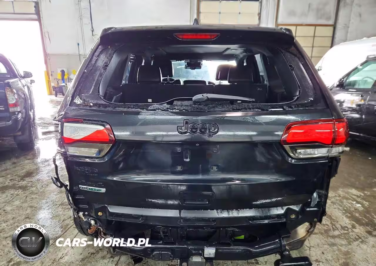 2016 Jeep Grand Cherokee Overland VIN:1C4RJFCMXGC454867 - 6