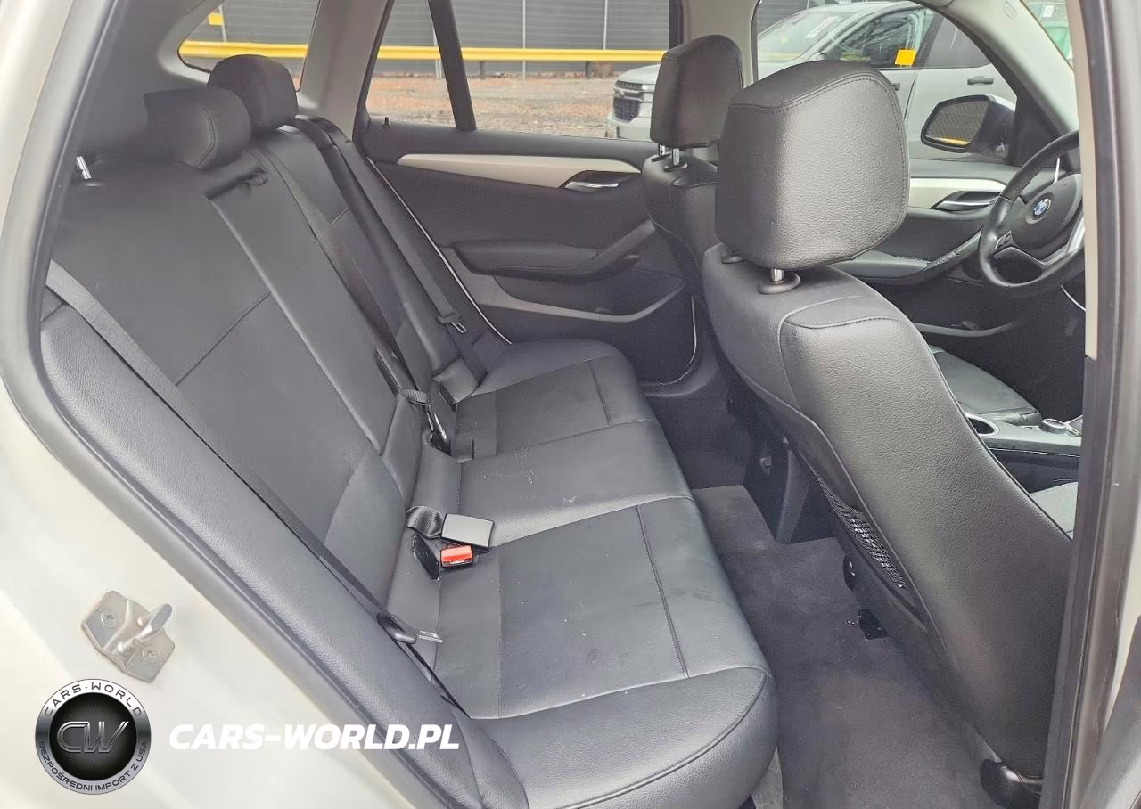 2015 BMW X1 Sdrive28I VIN:WBAVM1C5XFV317333 - 11