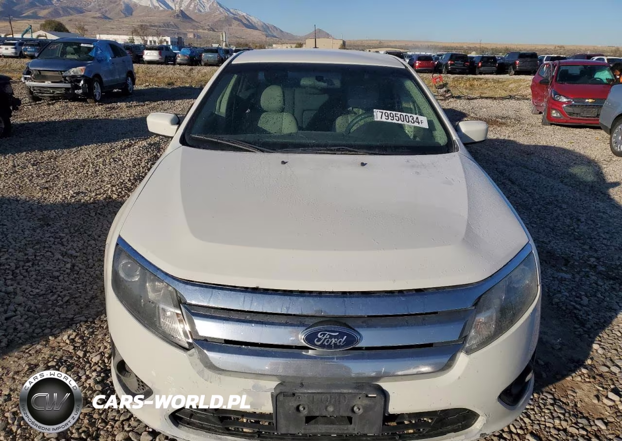 2011 Ford Fusion S VIN:3FAHP0GA9BR239925 - 5