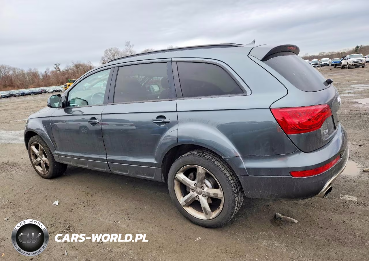 2015 Audi Q7 Premium Plus VIN:WA1LGAFE9FD028943 - 2